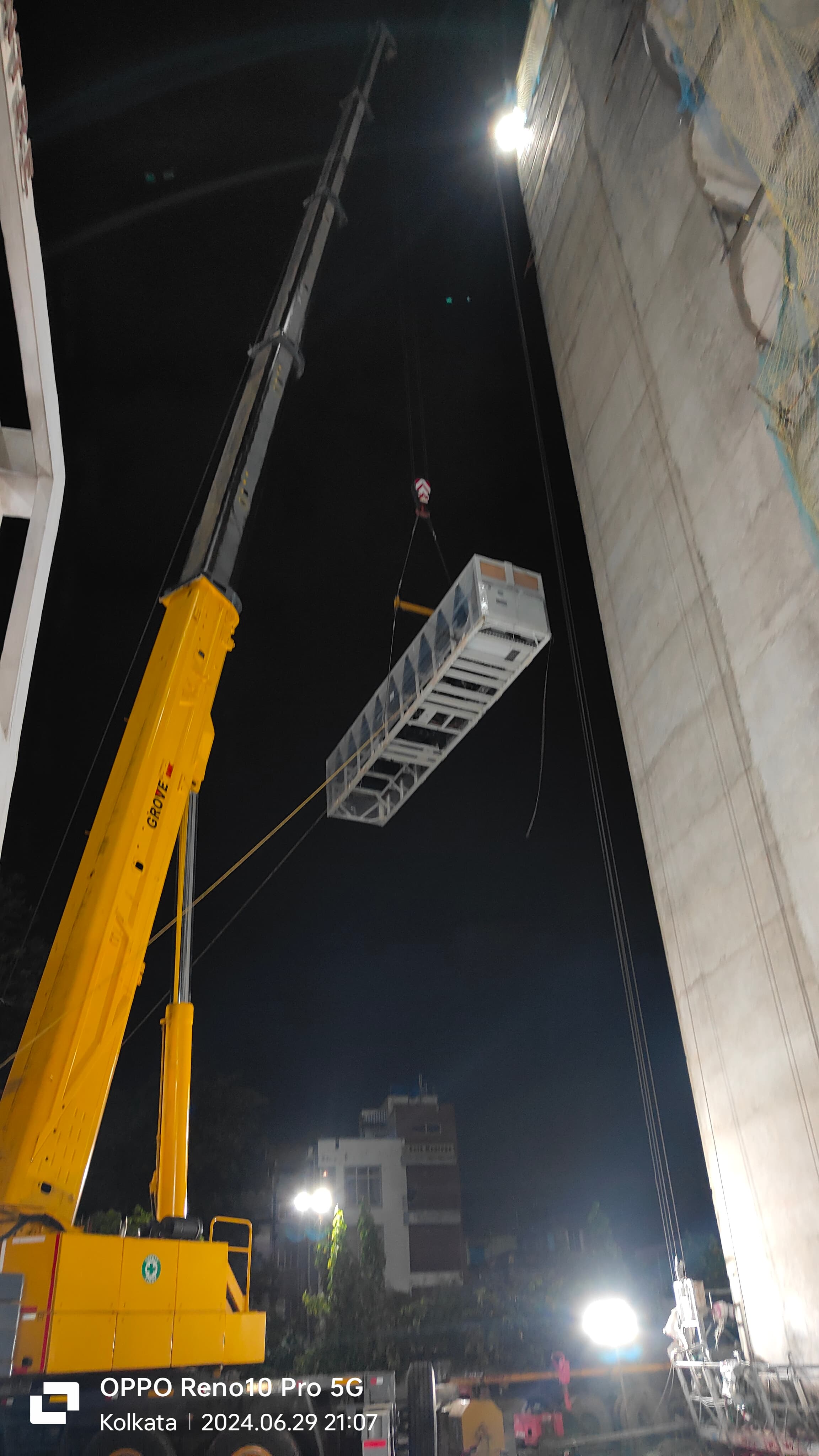 Chiller Unloading – Night Shift