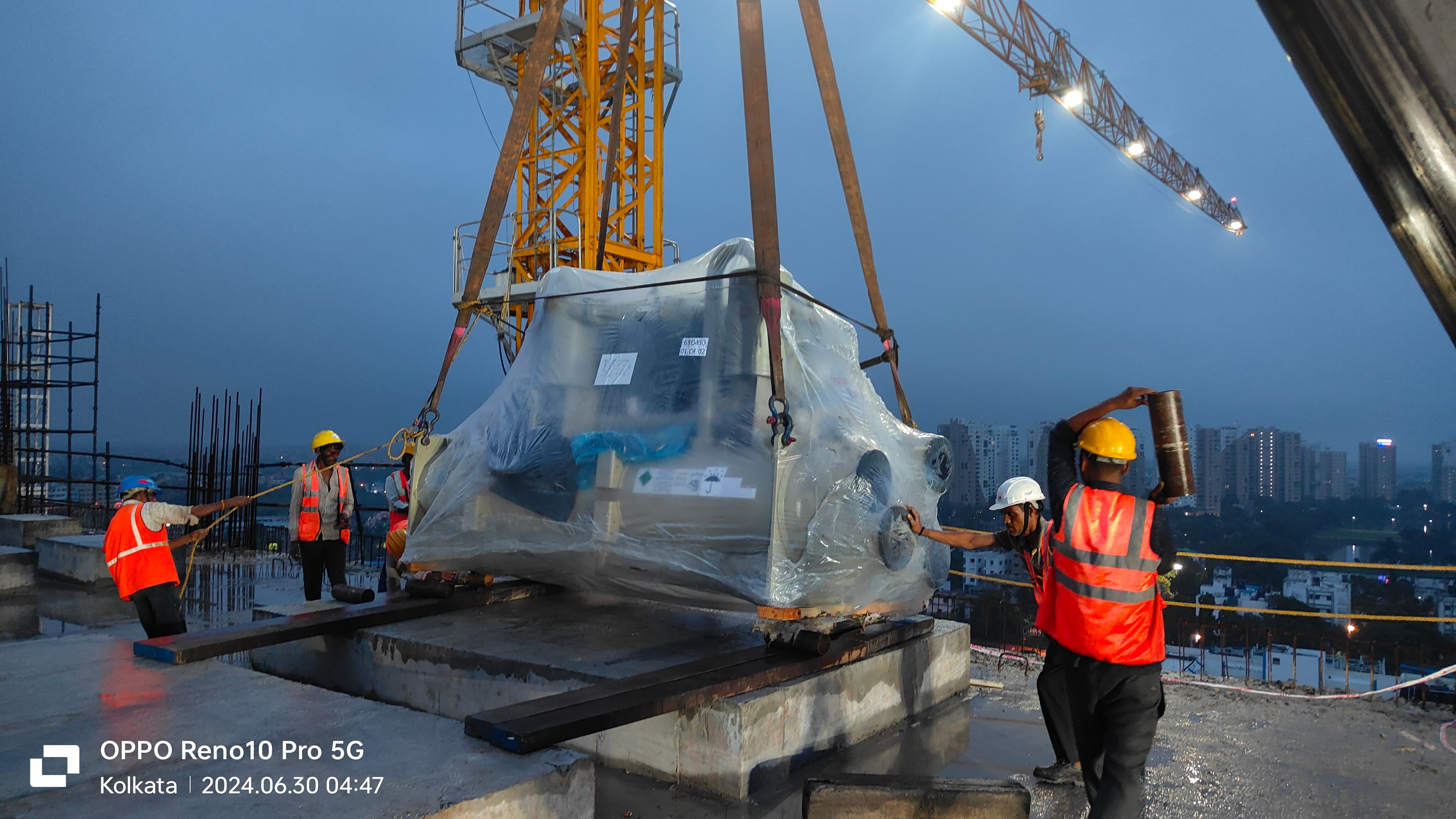 Chiller Manoeuvring – Tight Space