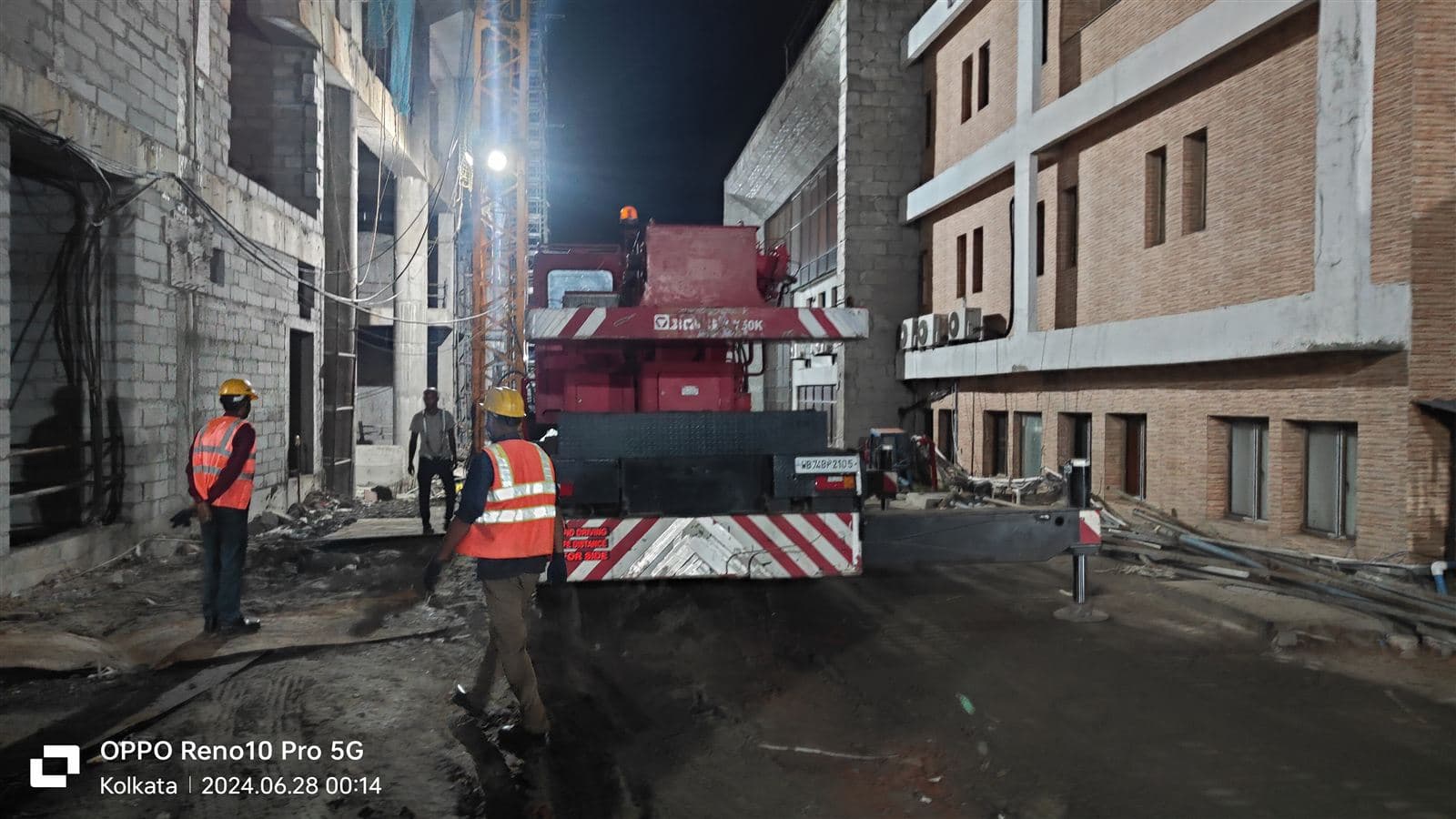 Heavy Lift – Late Afternoon Operation