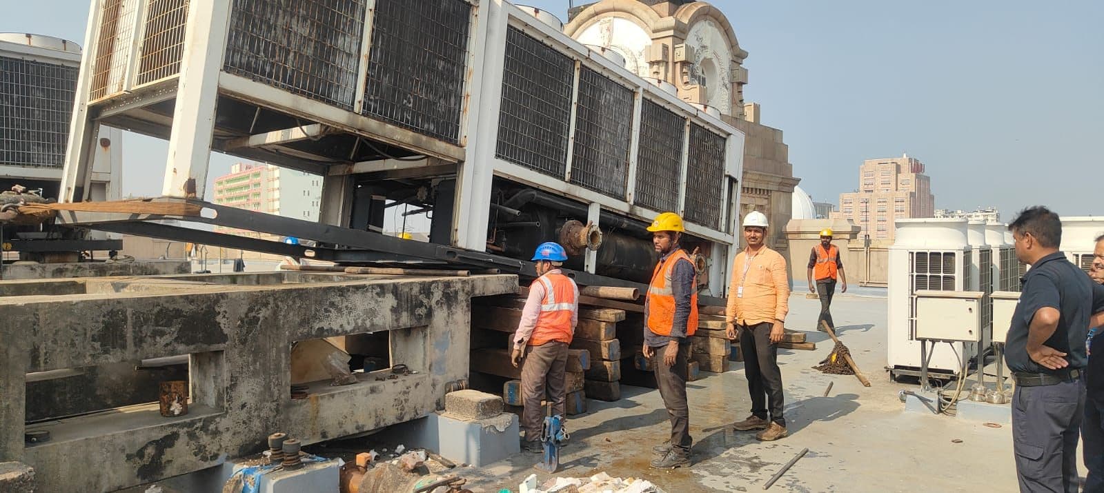 Chiller Lifting & Shifting — HDFC Bank, Dalhousie